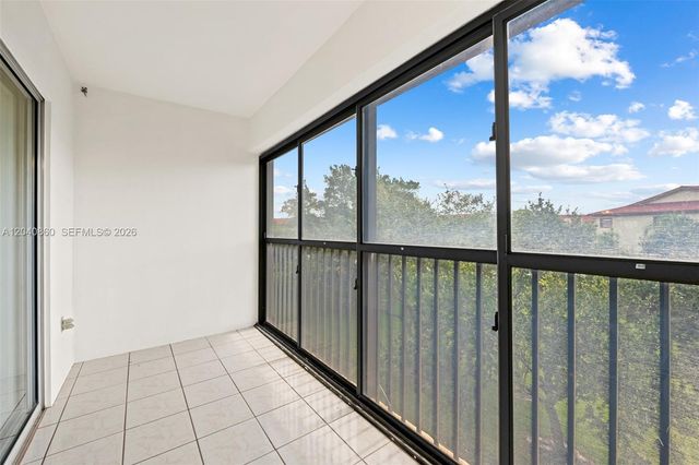 1501 SW 131st Way 405P, Pembroke Pines, FL 33027