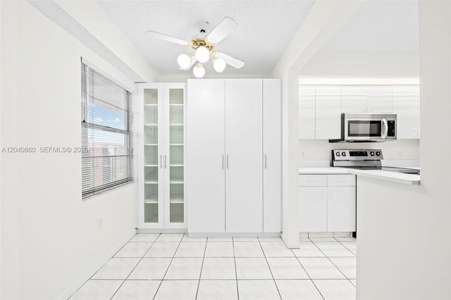 1501 SW 131st Way 405P, Pembroke Pines, FL 33027