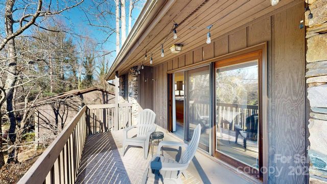 50 Maxine Lane 104, Hendersonville, NC 28739