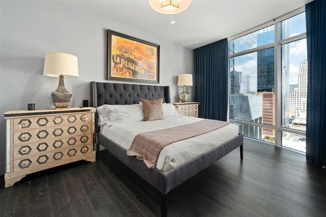 200 Congress Ave 15D, Austin, TX 78701