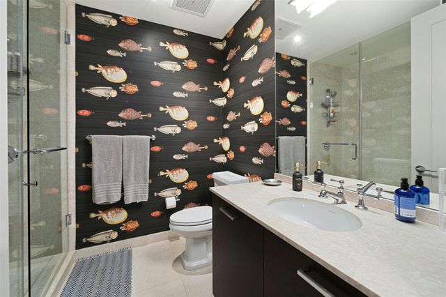 200 Congress Ave 15D, Austin, TX 78701