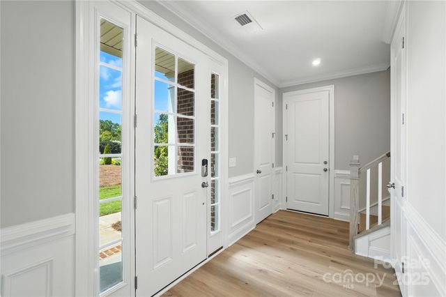 12123 Lavinia Lane, Charlotte, NC 28277