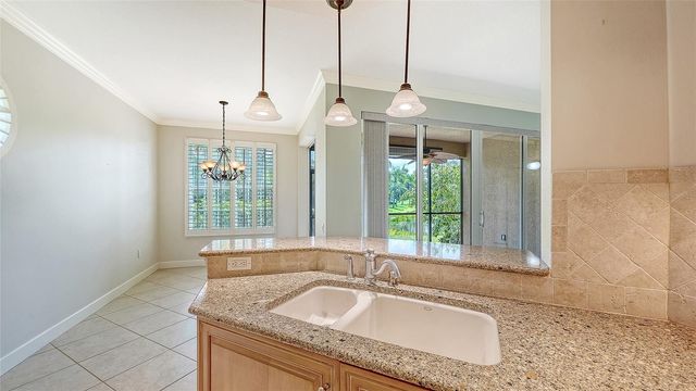 5211 PARISIENNE PLACE 101B27, Sarasota, FL 34238