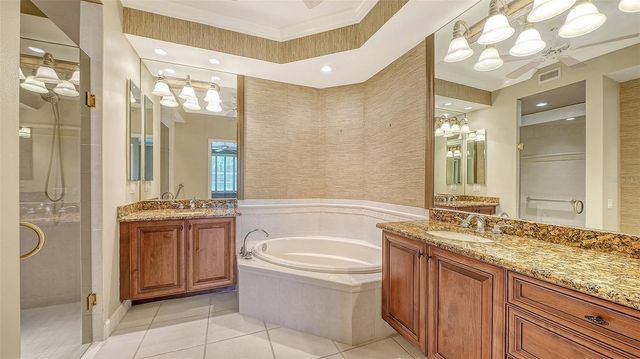 5211 PARISIENNE PLACE 101B27, Sarasota, FL 34238