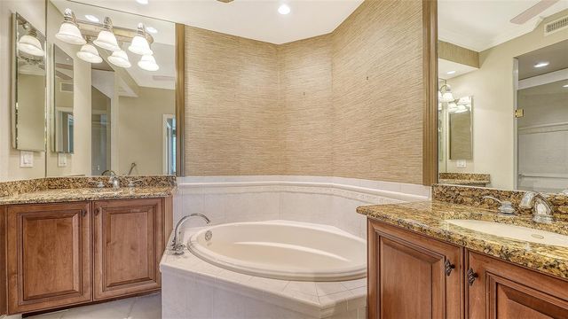 5211 PARISIENNE PLACE 101B27, Sarasota, FL 34238
