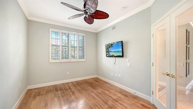 5211 PARISIENNE PLACE 101B27, Sarasota, FL 34238