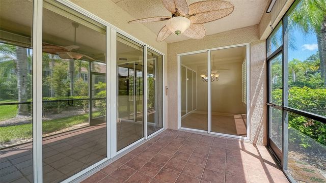 5211 PARISIENNE PLACE 101B27, Sarasota, FL 34238