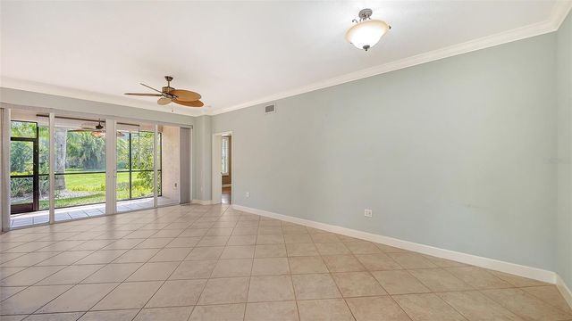 5211 PARISIENNE PLACE 101B27, Sarasota, FL 34238