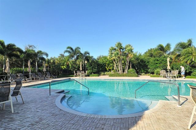 5211 PARISIENNE PLACE 101B27, Sarasota, FL 34238