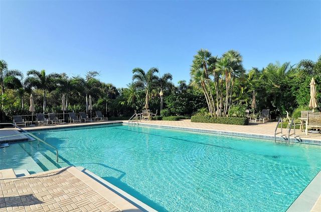 5211 PARISIENNE PLACE 101B27, Sarasota, FL 34238