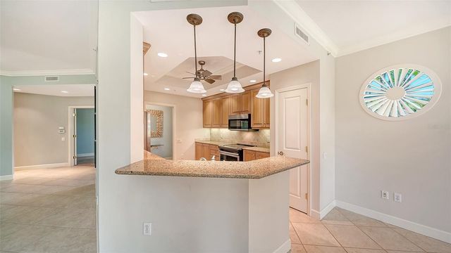 5211 PARISIENNE PLACE 101B27, Sarasota, FL 34238