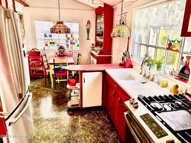 69 Cookman Avenue, Ocean Grove, NJ 07756