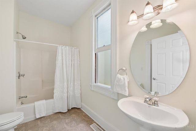 1931 Bigelow Street, Cincinnati, OH 45219