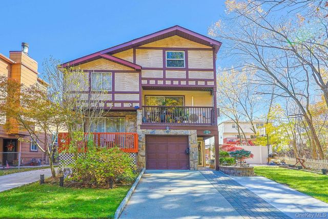 197 Park Drive N, Staten Island, NY 10314