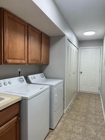 52149 Naugatuck Drive, Macomb Twp, MI 48042