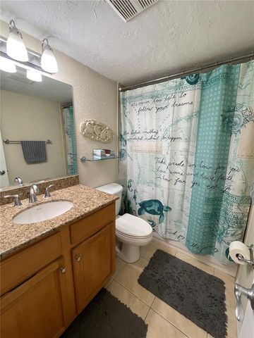 918 LA COSTA CIRCLE 3, Sarasota, FL 34237