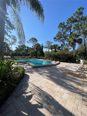 918 LA COSTA CIRCLE 3, Sarasota, FL 34237