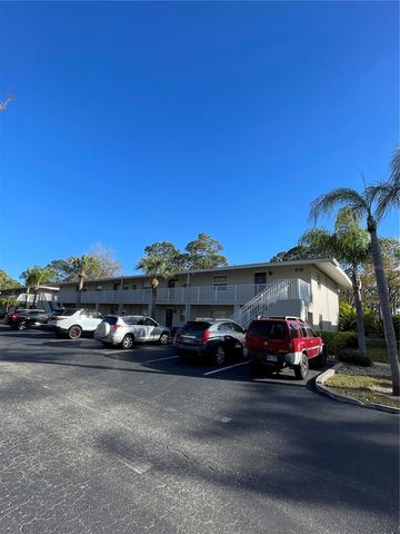 918 LA COSTA CIRCLE 3, Sarasota, FL 34237