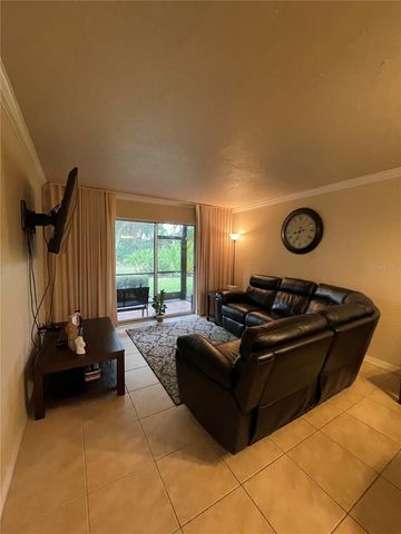 918 LA COSTA CIRCLE 3, Sarasota, FL 34237