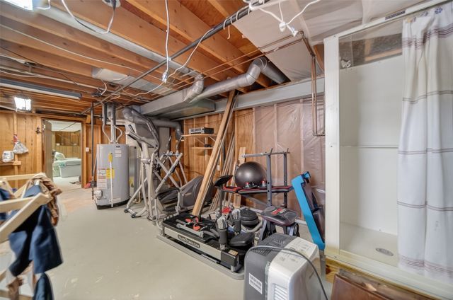 4540 BUDD Drive, Erie, PA 16506