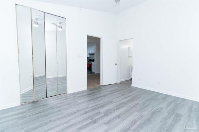 601 E Burgess Rd G5, Pensacola, FL 32504