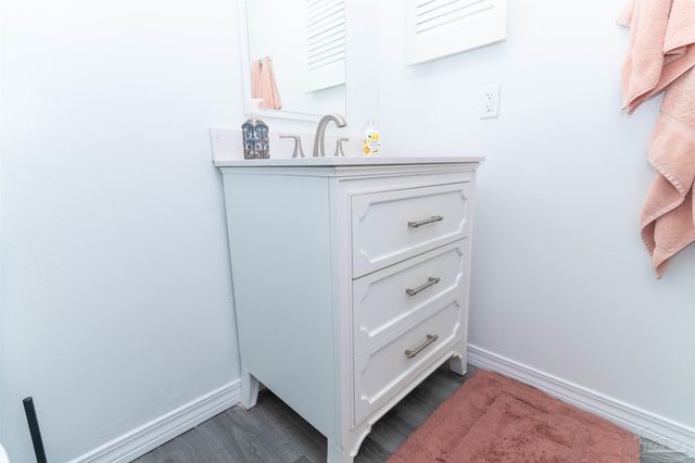 601 E Burgess Rd G5, Pensacola, FL 32504