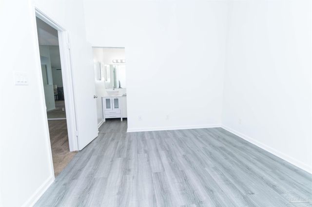 601 E Burgess Rd G5, Pensacola, FL 32504