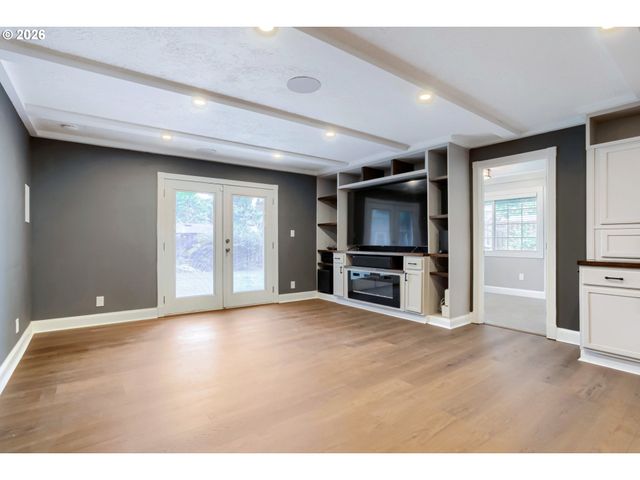11820 Sw CLIFFORD St, Beaverton, OR 97008
