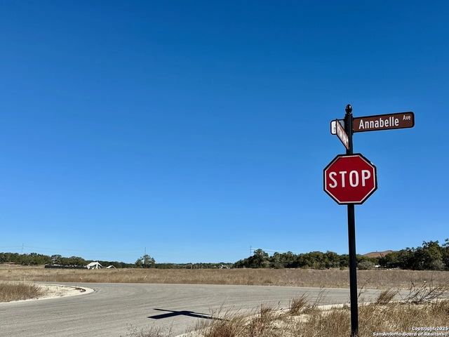 724 Annabelle, Bulverde, TX 78163