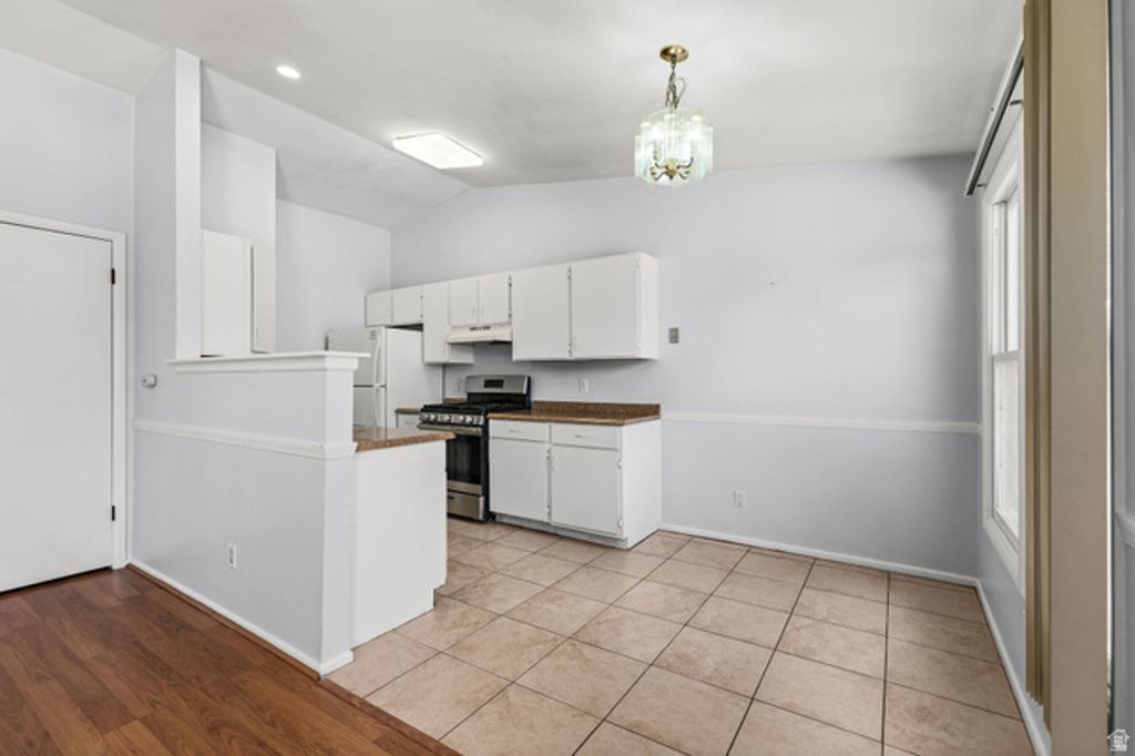 Image 14 of property listing at 1419 S 50 W, Farmington, UT 84025