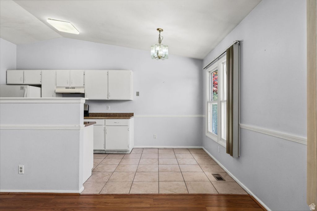 Image 15 of property listing at 1419 S 50 W, Farmington, UT 84025
