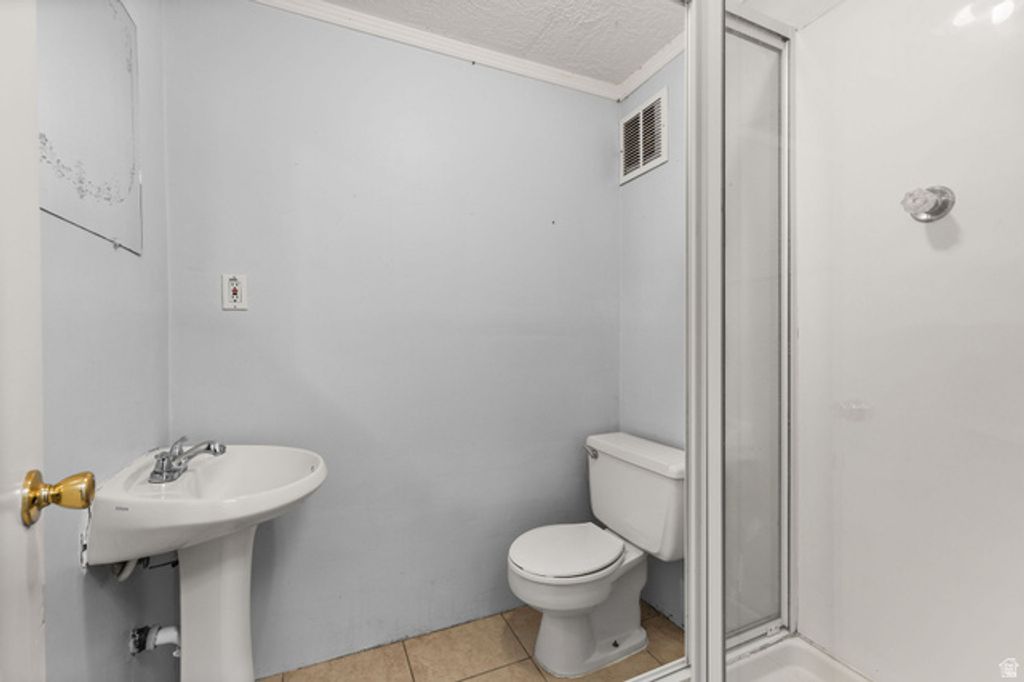Image 26 of property listing at 1419 S 50 W, Farmington, UT 84025