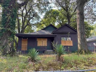 125 E MCKELLAR AVE, Memphis, TN 38109