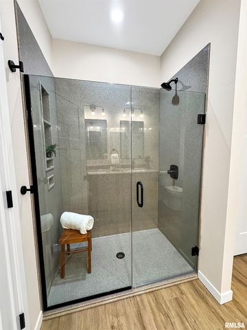 27 Neylon Street, Mt Sterling, IL 62353