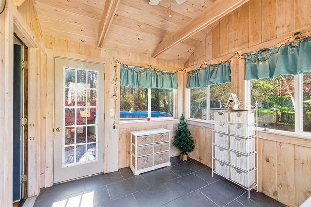 24 Maverick Dr, Mansfield, MA 02048