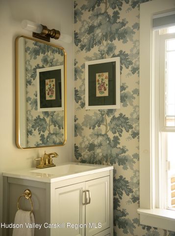 11548 New York 23a, Lexington, NY 12452