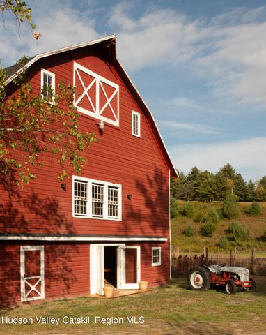 11548 New York 23a, Lexington, NY 12452