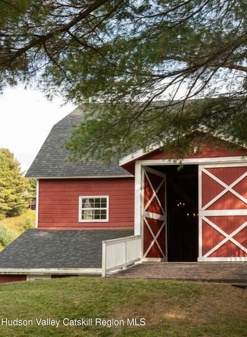 11548 New York 23a, Lexington, NY 12452