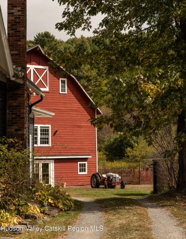 11548 New York 23a, Lexington, NY 12452