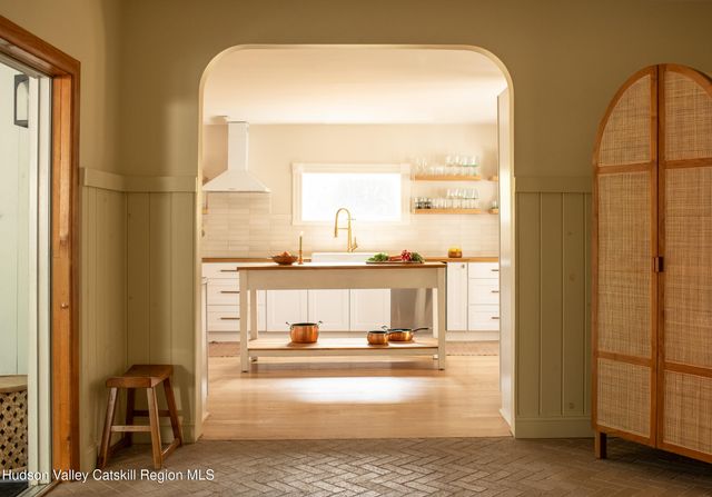 11548 New York 23a, Lexington, NY 12452