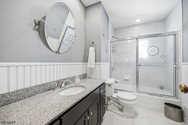 33 Kennedy Ter, Westwood Boro, NJ 07675