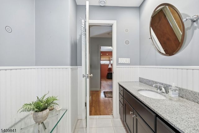 33 Kennedy Ter, Westwood Boro, NJ 07675