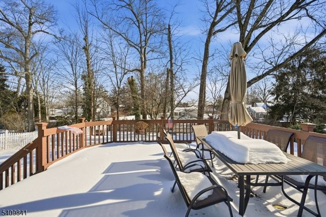 33 Kennedy Ter, Westwood Boro, NJ 07675