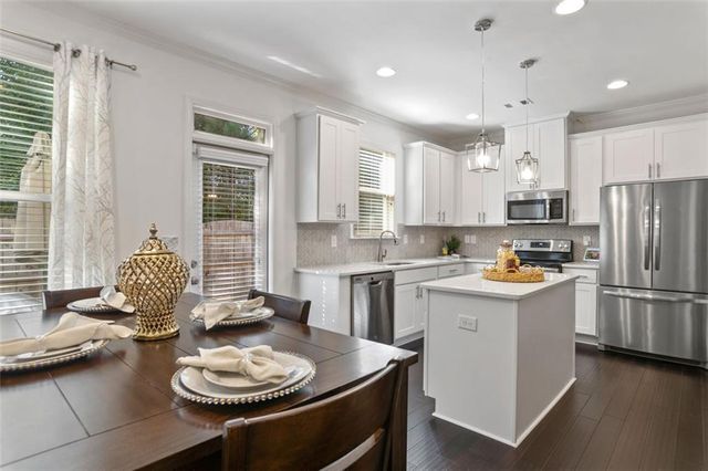 56 Trailview Court, Hiram, GA 30141