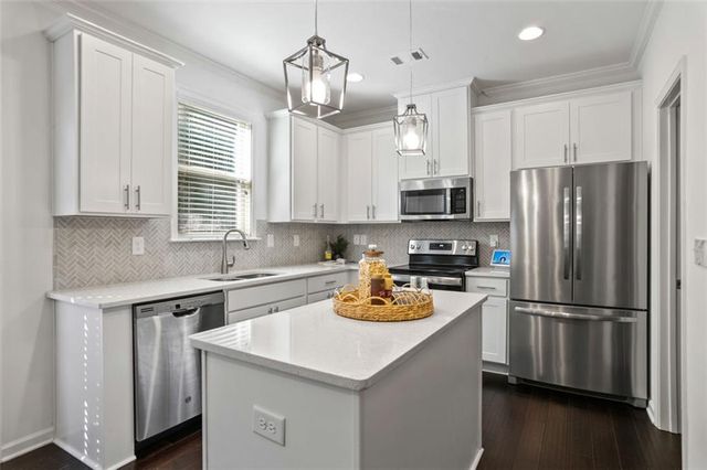 56 Trailview Court, Hiram, GA 30141