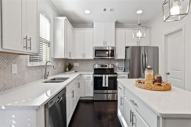 56 Trailview Court, Hiram, GA 30141