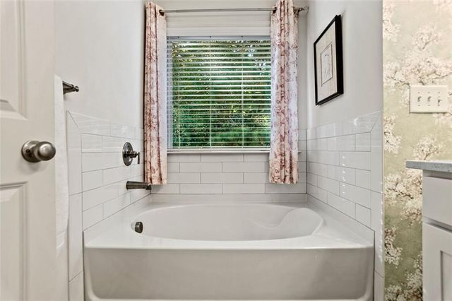 56 Trailview Court, Hiram, GA 30141