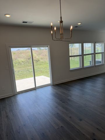 280 Astoria Dr, Hendersonville, TN 37075