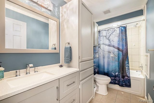 8694 Sheridan Road, Millington, MI 48746