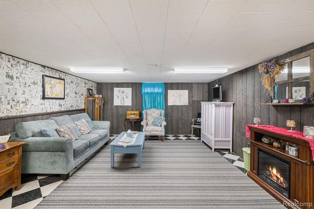 8694 Sheridan Road, Millington, MI 48746